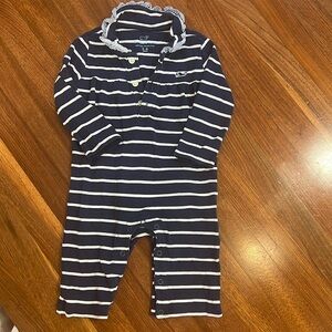 Vineyard Vines Baby Girl Ruffle Feeder One piece- 3-6 month